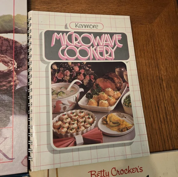 Vintage Set Of 4 Cookbooks